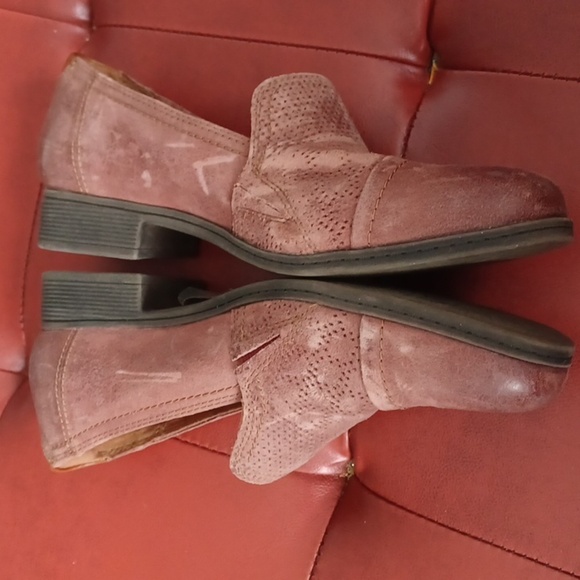 Cobb Hill Shoes Women's 7.5M Burgundy Loafers Slip On Leather - Picture 3 of 7